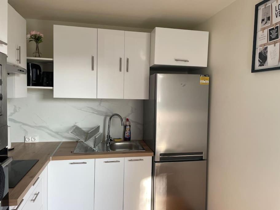 לה בורז'ה Appartement Cosy Proche Paris מראה חיצוני תמונה